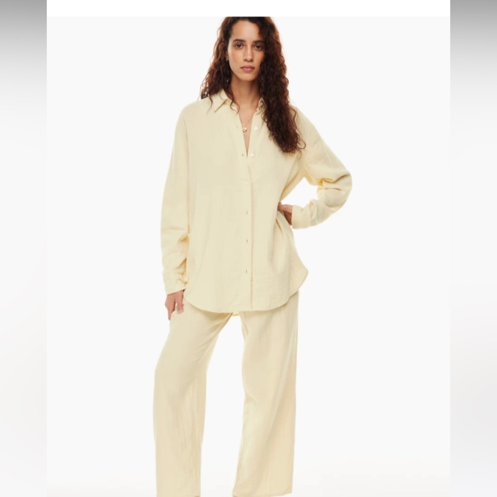 Aritzia Wilfred Free Sail shirt small in large got sand